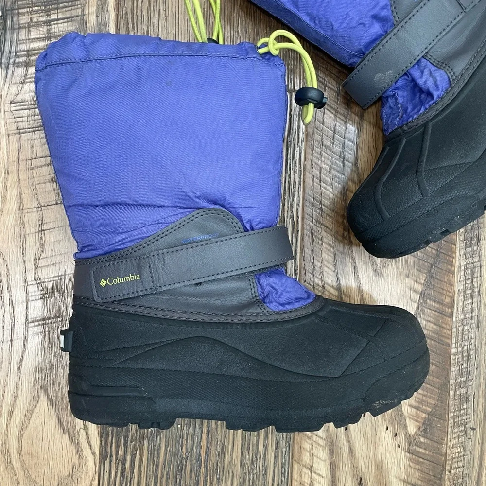 Columbia Waterproof winter snow boots boy 4